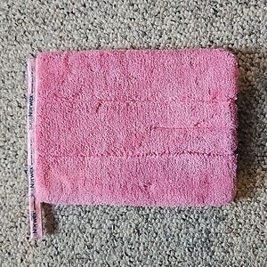 Norwex Pink Bathroom Scrub Mitt